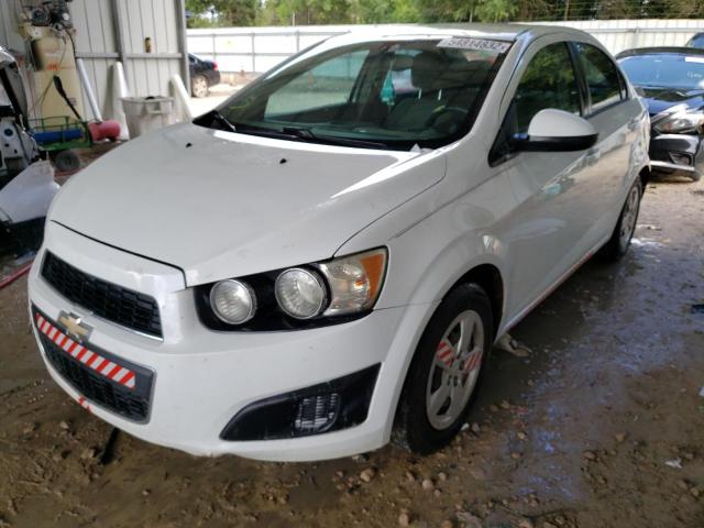 1G1JA5SH8F4149042 - 2015 CHEVROLET SONIC LS WHITE photo 2
