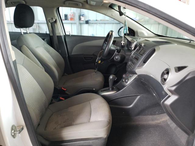 1G1JA5SH8F4149042 - 2015 CHEVROLET SONIC LS WHITE photo 5