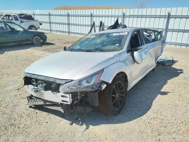 1N4BL4DV9KC126197 - 2019 NISSAN ALTIMA SV SILVER photo 2