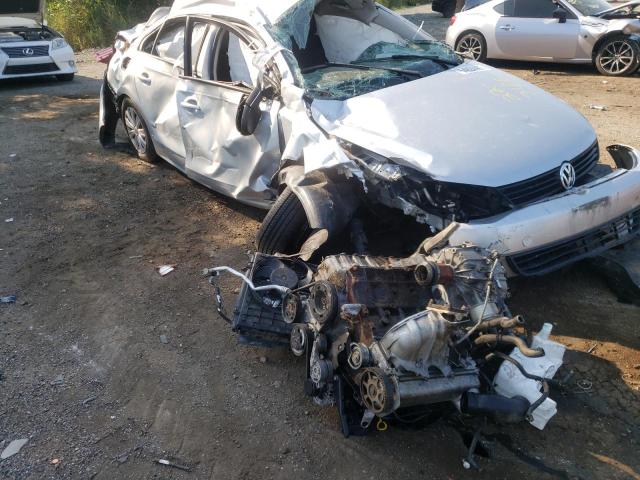 3VW2K7AJ3EM255150 - 2014 VOLKSWAGEN JETTA BASE 银色 照片 9