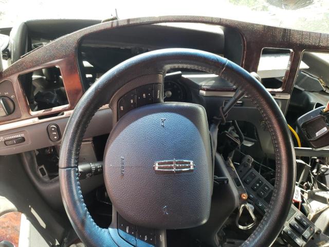 2L1FL8JW0BX761342 - 2011 LINCOLN TOWN CAR EXECUTIVE  фото 8