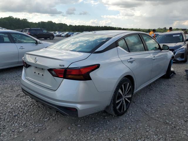 1N4BL4CV2KC213263 - 2019 NISSAN ALTIMA SR SILVER photo 4