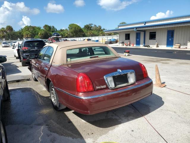 1LNHM82WXYY864599 - 2000 LINCOLN TOWN CAR S BURGUNDY photo 3