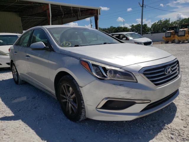 5NPE24AF7GH304112 - 2016 HYUNDAI SONATA SE GRAY photo 1