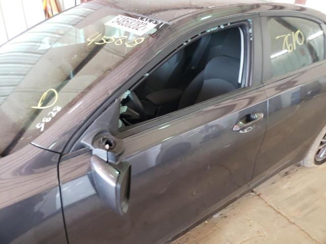 3KPF24AD9NE455828 - 2022 KIA FORTE FE GRAY photo 9