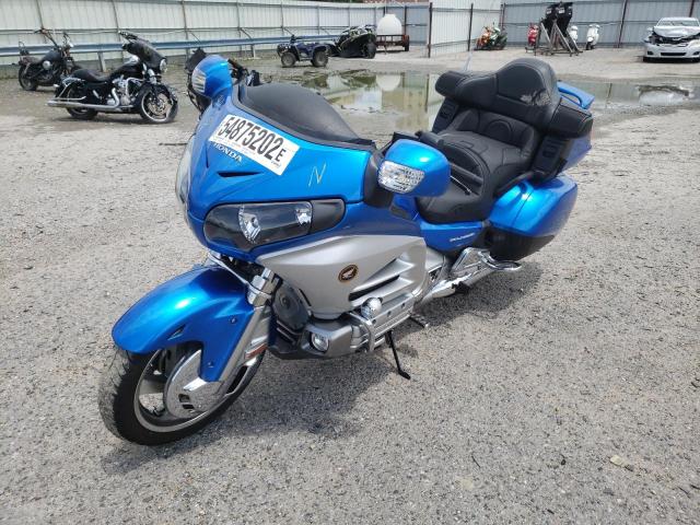 JH2SC68G2DK100400 - 2013 HONDA GL1800 G BLUE photo 2