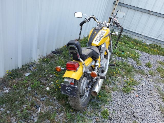 JS1SP46A1W2100630 - 1998 SUZUKI DR650 SE YELLOW photo 4