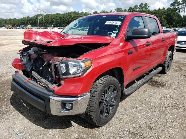 5TFEY5F10KX255270 - 2019 TOYOTA TUNDRA CRE RED photo 2