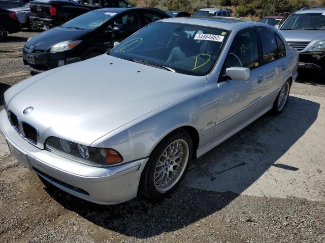 WBADT63481CF00837 - 2001 BMW 530 I AUTO SILVER photo 2