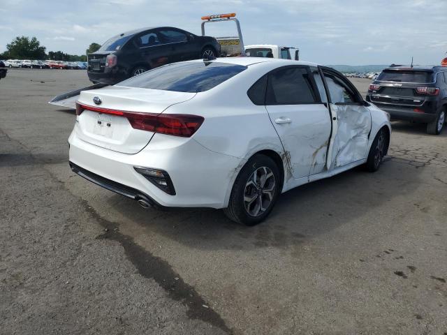 3KPF24AD0ME342350 - 2021 KIA FORTE FE WHITE photo 4