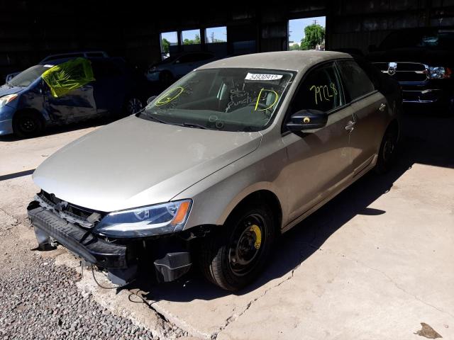 3VW2K7AJXCM461921 - 2012 VOLKSWAGEN JETTA BASE أسمر صورة 2