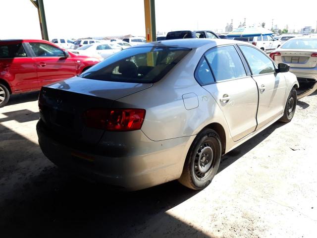 3VW2K7AJXCM461921 - 2012 VOLKSWAGEN JETTA BASE أسمر صورة 4