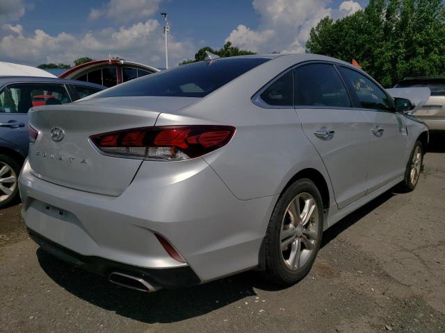 5NPE34AF0KH737700 - 2019 HYUNDAI SONATA LIM SILVER photo 4