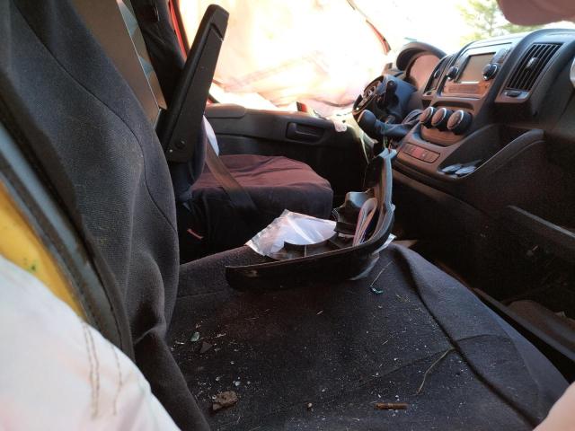 3C6URVJGXJE138001 - 2018 RAM PROMASTER წითელი ფოტო 5