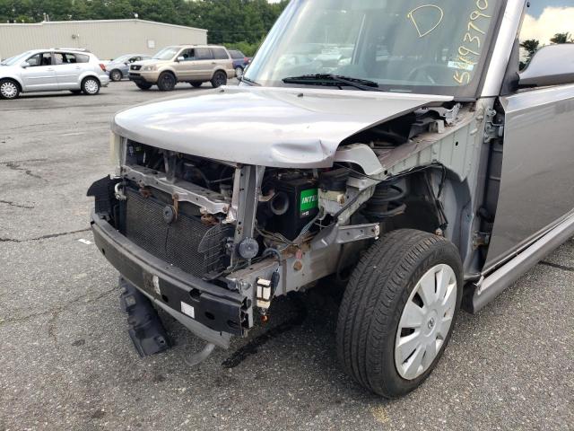 JTLKT334264074445 - 2006 TOYOTA SCION XB ვერცხლისფერი ფოტო 9