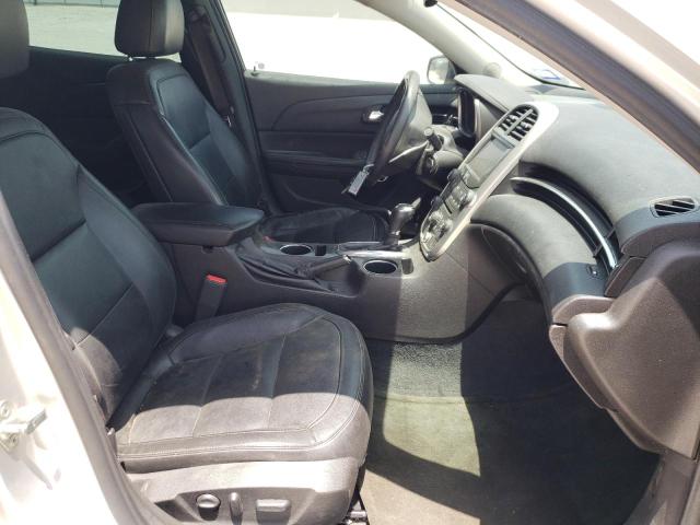 1G11E5SA8GF131167 - 2016 CHEVROLET MALIBU LIM 银色 照片 5