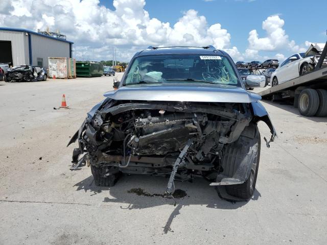 5N1BA0ND8FN621348 - 2015 NISSAN ARMADA SV GRAY photo 9