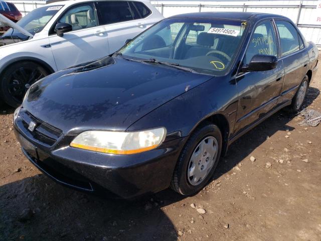 1HGCG5646YA109926 - 2000 HONDA ACCORD LX BLACK photo 2