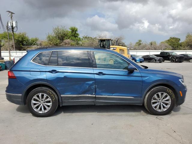 3VV3B7AX9JM000641 - 2018 VOLKSWAGEN TIGUAN SE BLUE photo 9