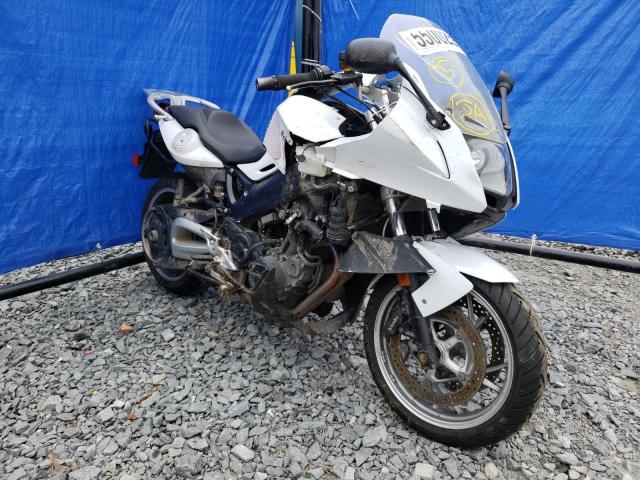 WB10B0306DZ047232 - 2013 BMW F800 GT WHITE photo 1