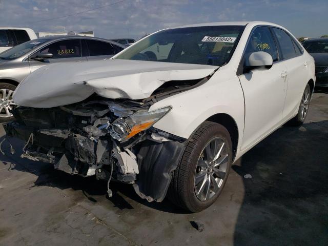 4T4BF1FK9FR468088 - 2015 TOYOTA CAMRY LE WHITE photo 2