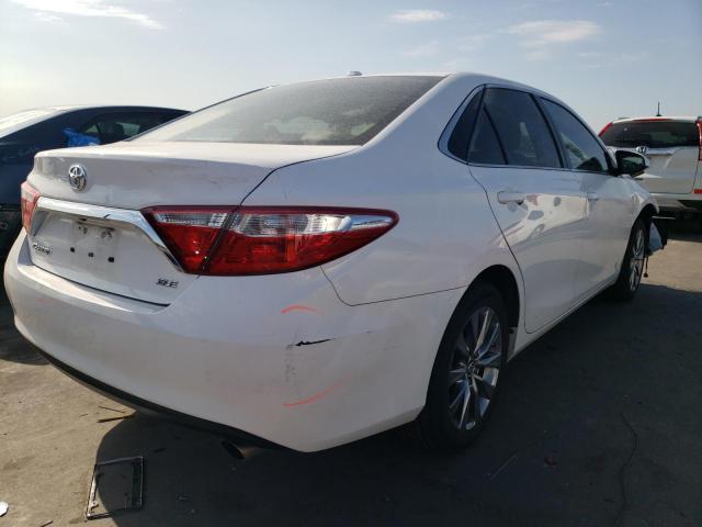 4T4BF1FK9FR468088 - 2015 TOYOTA CAMRY LE WHITE photo 4