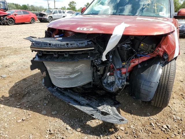 KNDJ23AU6N7804576 - 2022 KIA SOUL LX RED photo 9