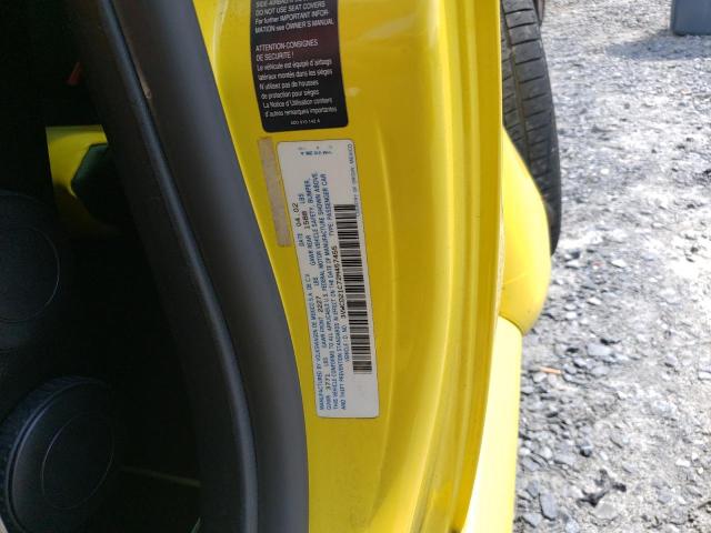 3VWCD21C72M457455 - 2002 VOLKSWAGEN NEW BEETLE 黄色 照片 10