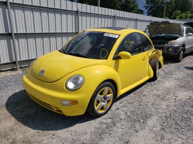 3VWCD21C72M457455 - 2002 VOLKSWAGEN NEW BEETLE 黄色 照片 2