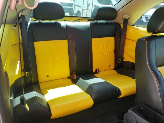 3VWCD21C72M457455 - 2002 VOLKSWAGEN NEW BEETLE 黄色 照片 6