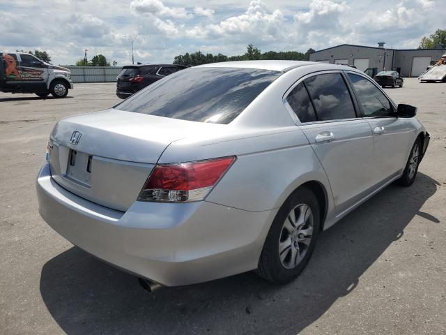 1HGCP2F40AA001127 - 2010 HONDA ACCORD LXP SILVER photo 4