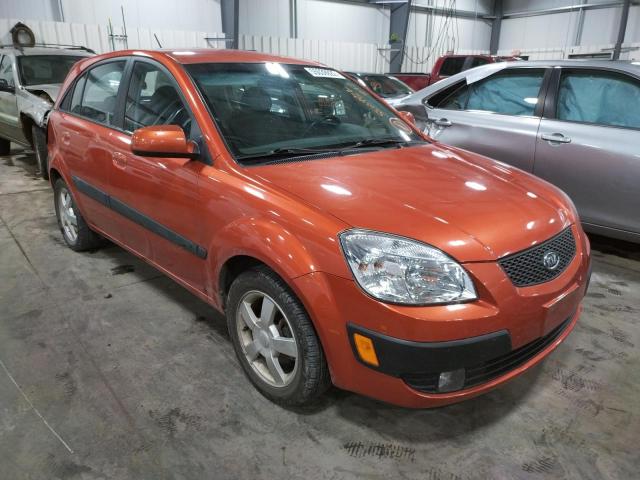 KNADE163966133773 - 2006 KIA RIO 5 ORANGE photo 1