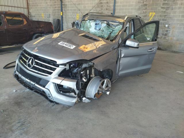 4JGDA5HB9FA563225 - 2015 MERCEDES-BENZ ML 350 4MA SILVER photo 2