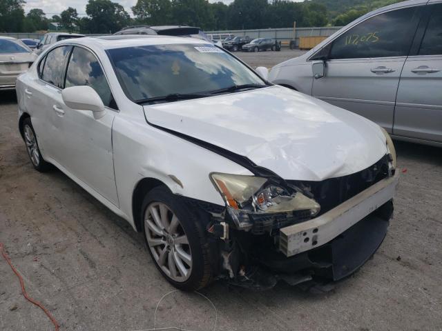 JTHCK262682025172 - 2008 LEXUS IS 250 WHITE photo 1