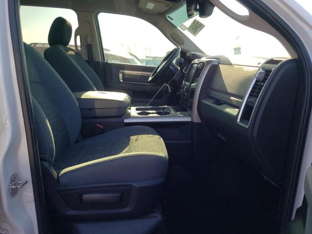 3C6UR5DL9HG713485 - 2017 RAM 2500 SLT 白色 照片 5