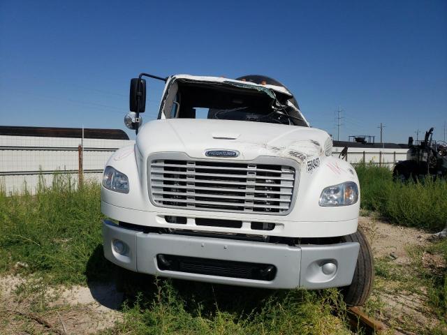 1FVHCYCY4GHGX1488 - 2016 FREIGHTLINER M2 106 MED WHITE photo 9