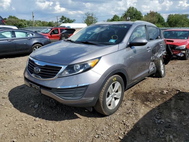 KNDPB3A24D7477599 - 2013 KIA SPORTAGE B SILVER photo 2