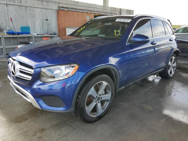 WDC0G4JB3JV027453 - 2018 MERCEDES-BENZ GLC 300 BLUE photo 2