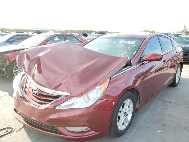 5NPEB4AC8DH553648 - 2013 HYUNDAI SONATA GLS BURGUNDY photo 2