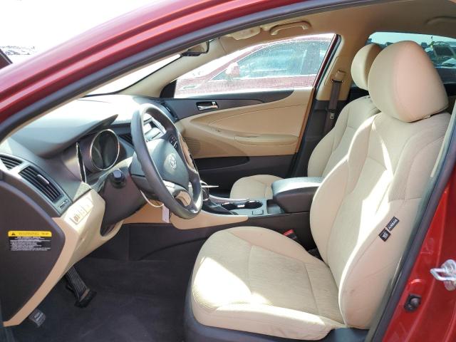 5NPEB4AC8DH553648 - 2013 HYUNDAI SONATA GLS BURGUNDY photo 5