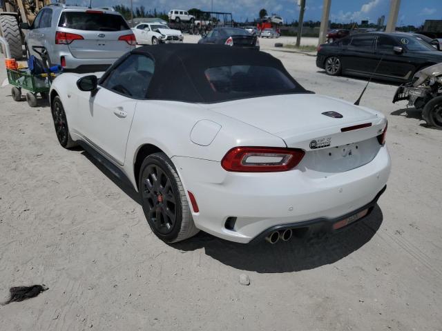 JC1NFAEK1H0125439 - 2017 FIAT 124 SPIDER WHITE photo 3