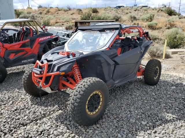 3JBVXAW29HK003177 - 2017 CAN-AM MAVERICK X BLACK photo 2