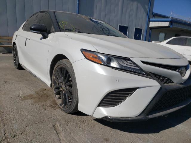 4T1BZ1HK1KU023918 - 2019 TOYOTA CAMRY XSE WHITE photo 9