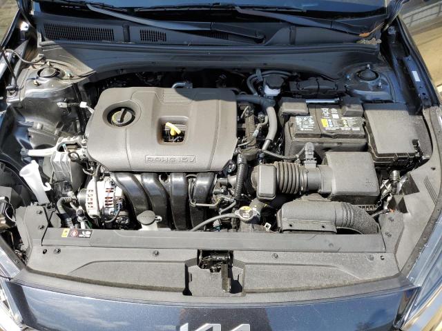 3KPF24AD6NE466270 - 2022 KIA FORTE FE GRAY photo 7