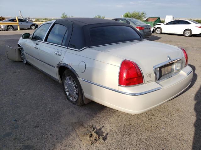 1LNHM81V96Y610551 - 2006 LINCOLN TOWN CAR S BEIGE photo 3