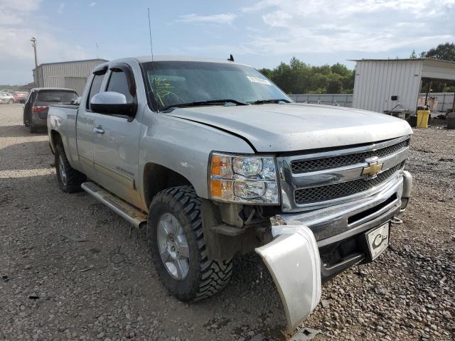 1GCRKSE38BZ389601 - 2011 CHEVROLET SILVERADO SILVER photo 1