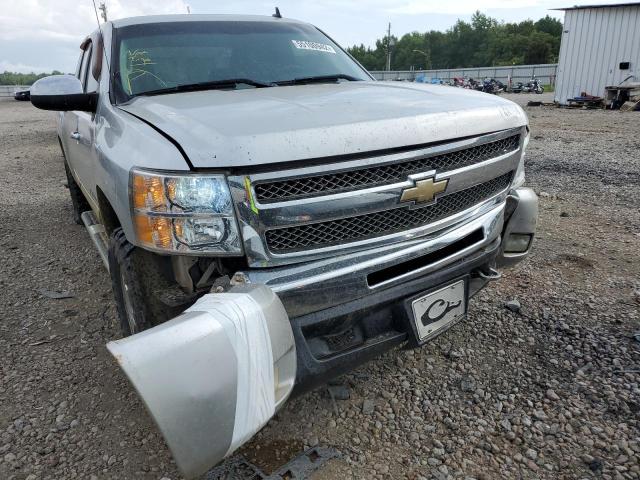 1GCRKSE38BZ389601 - 2011 CHEVROLET SILVERADO SILVER photo 9