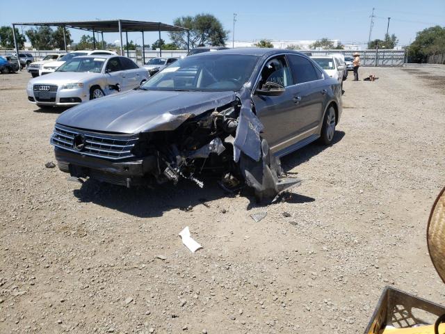 1VWDT7A30HC034053 - 2017 VOLKSWAGEN PASSAT R-L GRAY photo 2