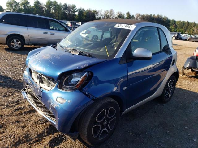 WMEFJ9BAXKK370169 - 2019 SMART FORTWO TWO TONE photo 2