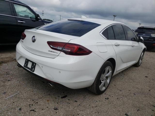 W04GL6SX4J1131487 - 2018 BUICK REGAL PREF WHITE photo 4